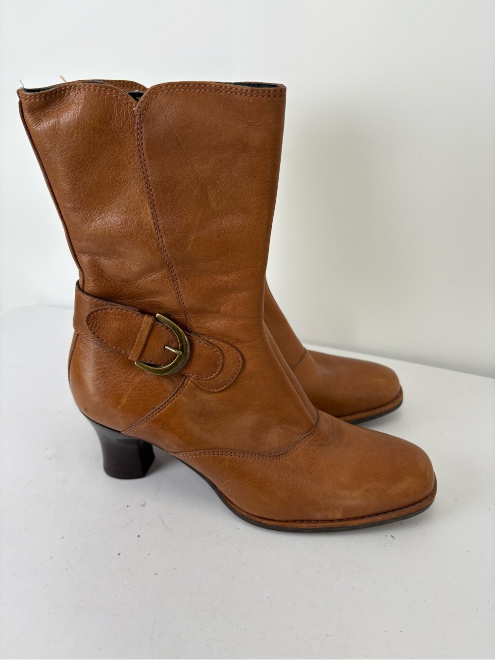 🪡 Clarks Cognac Leather Mid-Calf Boots with Buckle